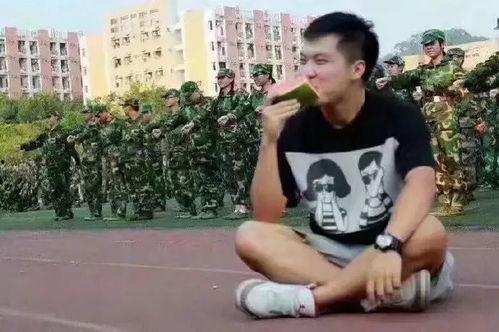 跑男吃瓜群众视频,揭秘吃瓜群众眼中的精彩瞬间