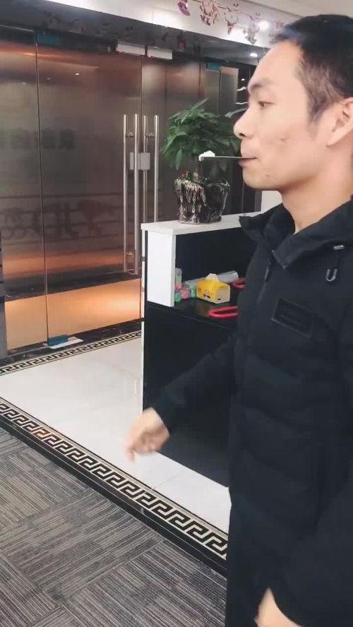 吃瓜群众就位啥意思,揭秘娱乐圈幕后风云