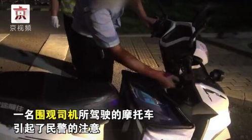 吃瓜群众骂警察怎么办,法律与道德的双重审视